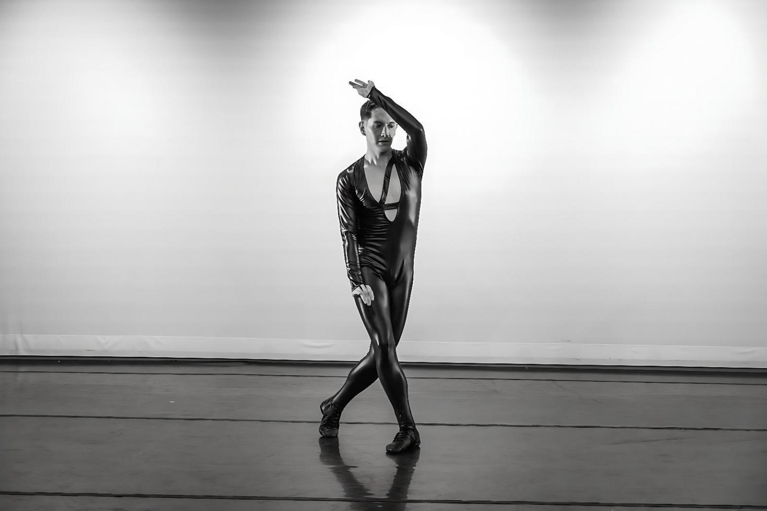 Aerobic Dance Training in modernem Studio